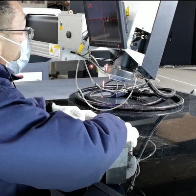 EJON E500 Soldadora CNC de mesa a laser de ferro para solda de precisão e letras a granel