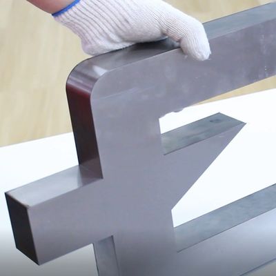 EJON E500 Soldadora CNC de mesa a laser de ferro para solda de precisão e letras a granel