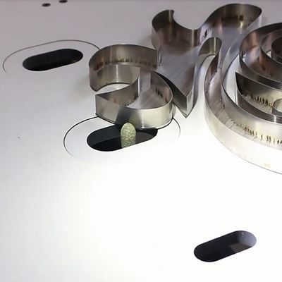 EJON DT1 Máquina de rectificação automática de letras de aço Sander de superfície para sinais de canal Polish