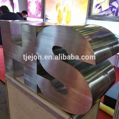 Máquina de dobra de letras grandes para publicidade ao ar livre com sistema de controle de 4 eixos SERVO