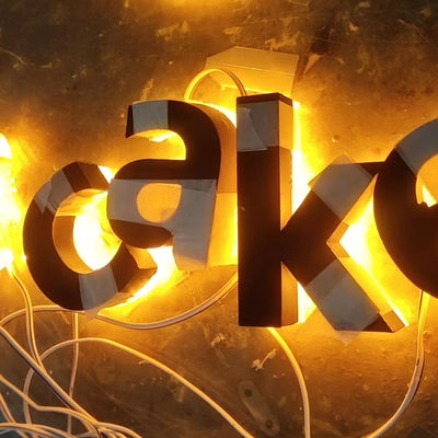 Ejon Y13L Máquina de dobra de letras de sinais LED CNC para fabricação de sinais publicitários