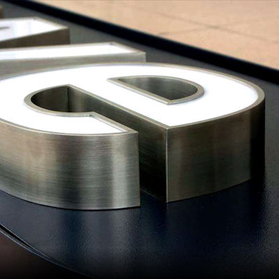 EJON ET20 Máquina de dobra de letras de canal CNC de alta precisão com cortador de roda de fresagem
