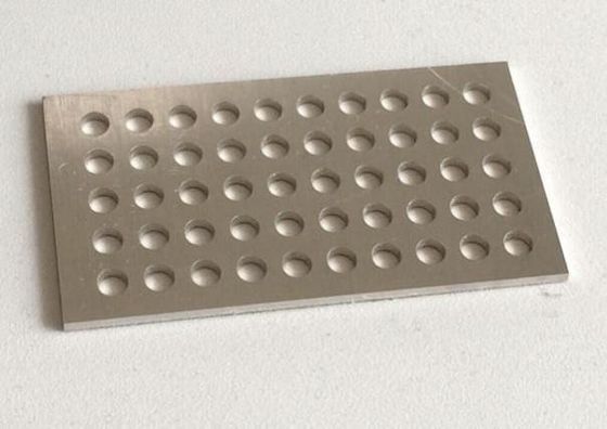Baixo Custo de Manutenção 1500w 3000w Cnc Raycus 3015 Laser Cutter de Folha para Corte de Metal
