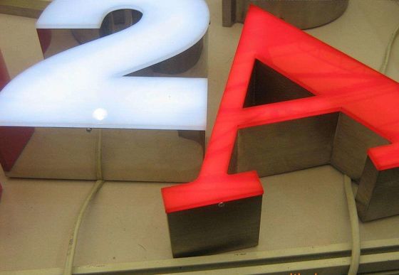 Fácil de operar Ejon E9L Máquina de dobragem de canal de alumínio para sinais de letras de alta precisão