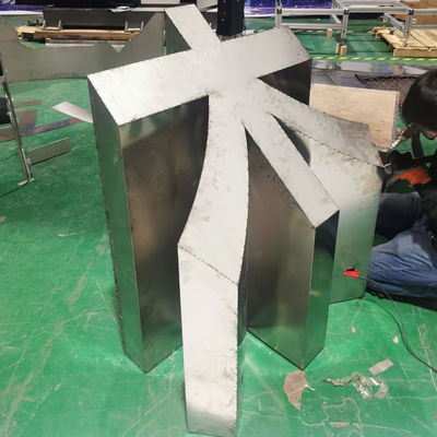 A Ejon W40 Edge é a melhor escolha para sinalização 3D