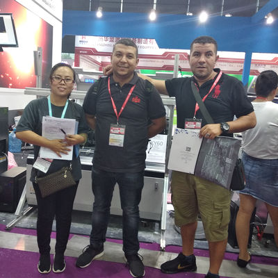 Atualize o seu negócio de criação de sinais com a máquina de cartas de canal 3D iluminada EJON T16