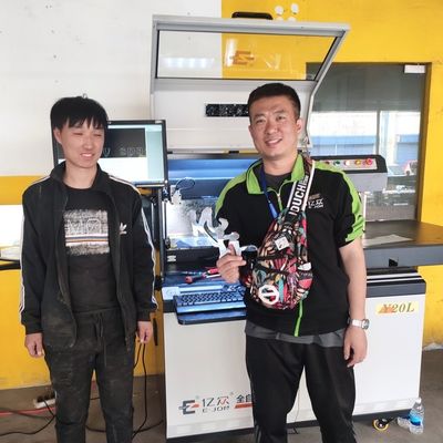 Máquina automática de dobragem de cartas por canal CNC de aço galvanizado para a indústria publicitária