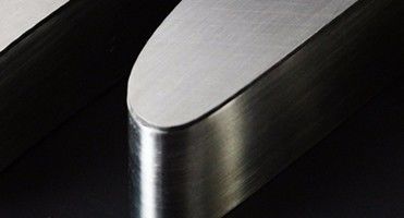 Máquina de moagem automática de chapas galvanizadas de alumínio de aço inoxidável